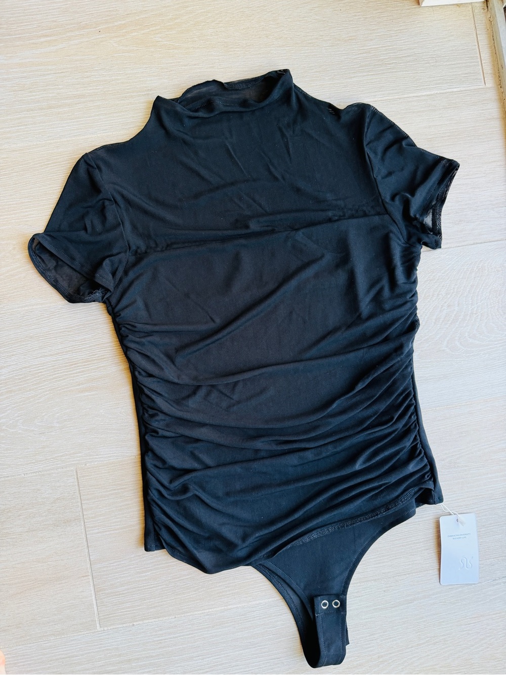 ReoRia Black Short Sleeve Mock Neck Ruched Bodysuit